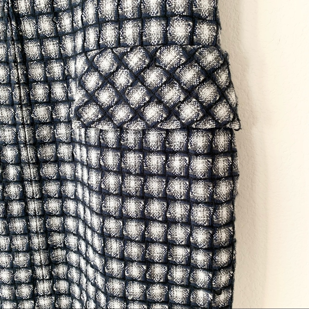 Chanel tweed CC zipper dress - Picture 9 of 16